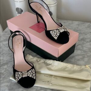 Kate Spade Black Heels rhinestone bow fits like a true size 8